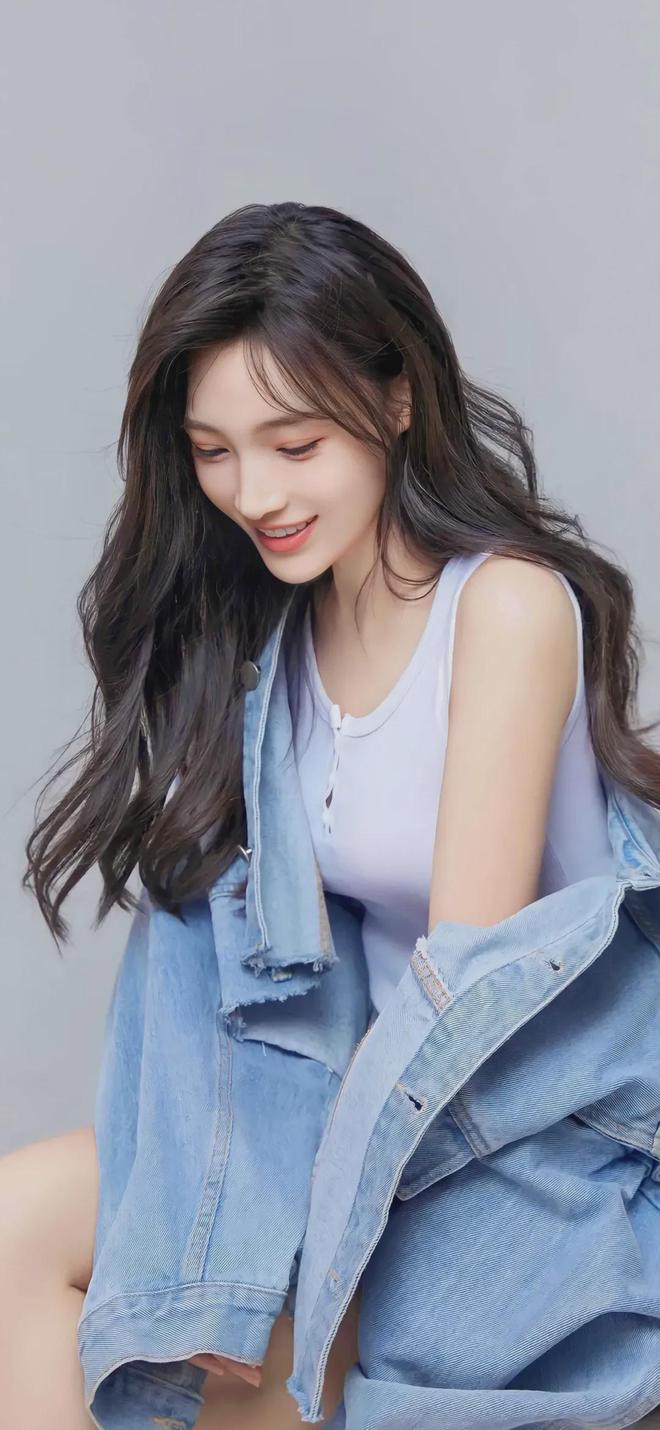 可以和女角色做的手游游戏