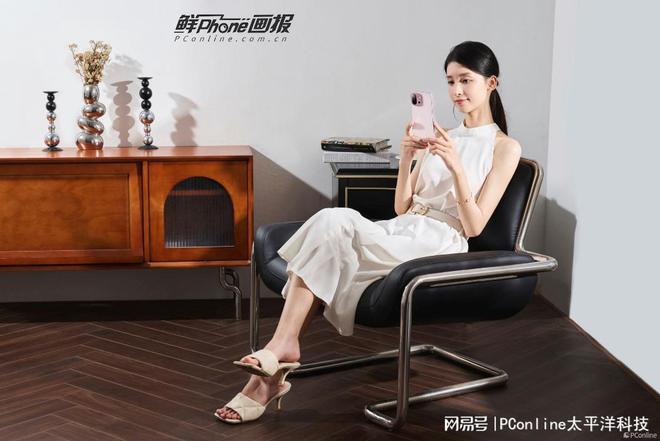 小屏旗舰一加 13T性能拉满游戏体验超丝滑！(图2)