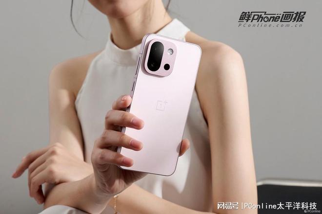 小屏旗舰一加 13T性能拉满游戏体验超丝滑！(图5)