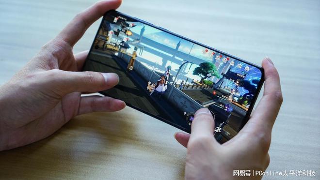 重度游戏用户就要买游戏手机？一加 13更值得推荐(图4)