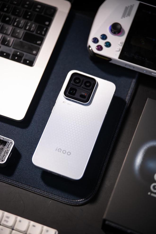 iQOO 15 Ultra评测：当下手机游戏玩家的不二之选(图54)